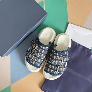 AAAA Replica Dior Women Fashion Embroidered Rivet Slippers