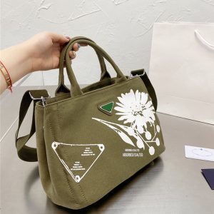 AAAA Replica Prada Women Portable One Shoulder Alphabet Retro Canvas Bag