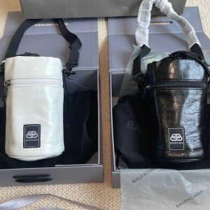 Replica Designer Balenciaga Stylish Water Bottle Mini Bag
