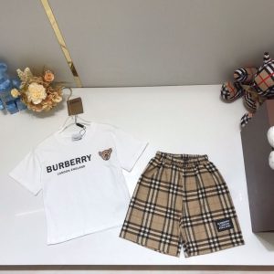 Replica Designer Burberry Kids Short-Sleeved T-Shirts And Shorts 2pcs Set