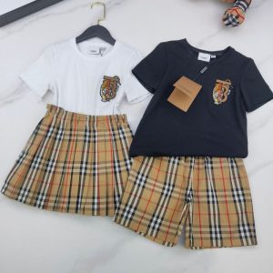Replica Designer Burberry Kids Short-Sleeved T-Shirts And Shorts 2pcs Set