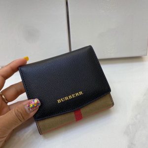 Replica Designer Burberry Leather Trifold Wallet