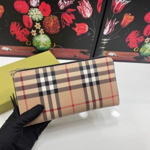 Replica Designer Burberry Wallet Purses
