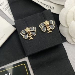 Replica Designer Chanel Bowknot Pattern Double C Letter Pendant Earrings