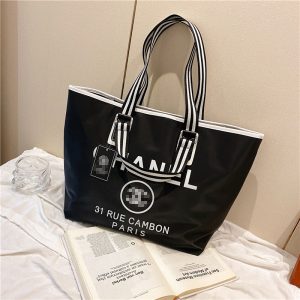 Replica Designer Chanel Fashion Nylon Large-Capacity Shoulder Bag