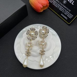 Replica Designer Chanel Fashion Rhinestone Pearl Stud Earrings