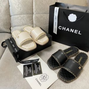 Replica Designer Chanel Leather Chain Block Heel Slides