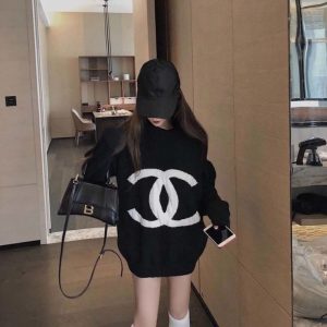 Replica Designer Chanel Loose Long Sleeve Knit Top