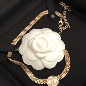 Replica Designer Chanel Personality Gold Coin Pattern Necklace