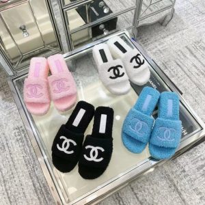 Replica Designer Chanel Platform Plush Slippers