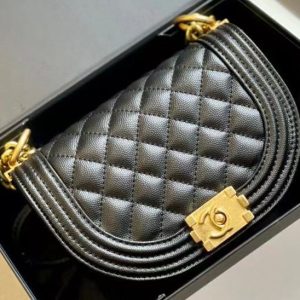 Replica Designer Chanel SMALL BOY CHANEL MESSENGER BAG