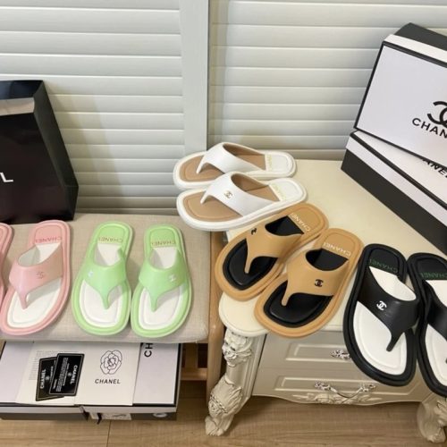 Replica Designer Chanel Square-Toe Flip-Flops
