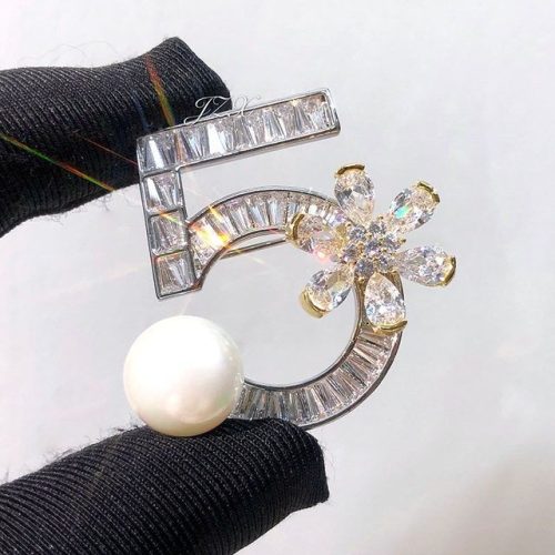 Replica Designer Chanel Stylish Rhinestone Digital Brooch