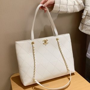 Replica Designer Chanel Trendy Large Shoulder Tote Bag