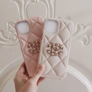 Replica Designer Chanel Wome Fashion Lingge Adjustment Apple Mobile Phone Case
