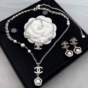 Replica Designer Chanel Women Camellia Pearl Rhinestone Necklac Bracelet Earrings