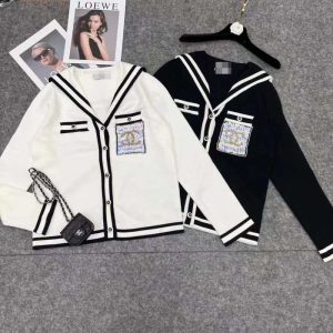 Replica Designer Chanel Women Collar Single-Breasted Color-Blocking Knitted Cardigan