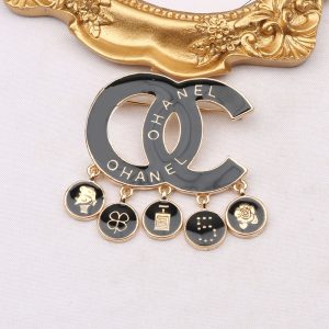 Replica Designer Chanel Women Double C Alphabet Pin Black Classic Brooches
