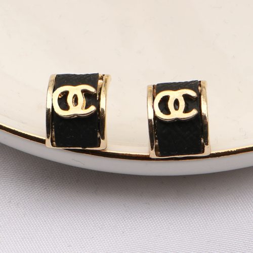 Replica Designer Chanel Women Double C Earrings Retro Classic Personality Stud Earrings