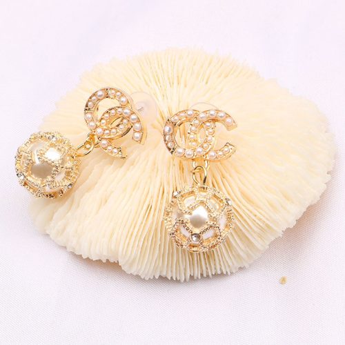 Replica Designer Chanel Women Double C Fashion Rhinestones Pearl Earrings