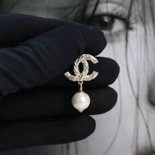 Replica Designer Chanel Women Double C Letter Rhinestone Pearl Earrings