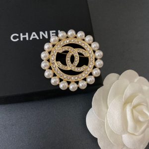 Replica Designer Chanel Women Double C Rhinestone Pearl Brooches