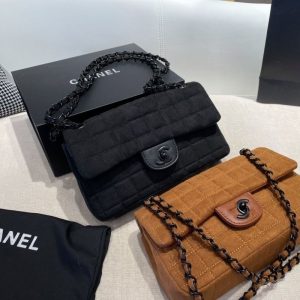 Replica Designer Chanel Women Embroidery Solid Color Chain Bag