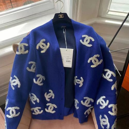 Replica Designer Chanel Women Fashion Double C Letters V-Neck Knitted Cardigan