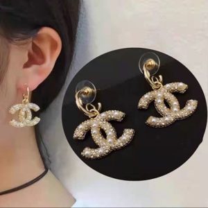 Replica Designer Chanel Women Fashion Double C Pearl Earrings