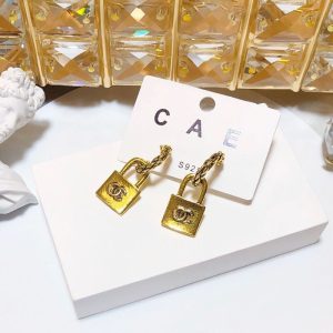 Replica Designer Chanel Women Fashion Double C Vintage Gold Small Lock Earrings