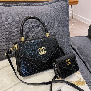 Replica Designer Chanel Women Fashion Flow One-Shoulder Messenger Bag