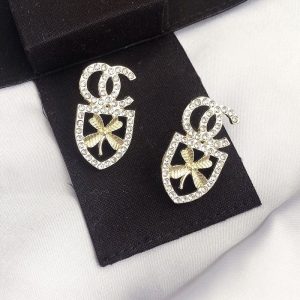 Replica Designer Chanel Women Fashion Leaf Pearl Rhinestone Double C Earrings