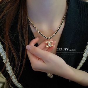 Replica Designer Chanel Women Fashion Leather Double C Necklace