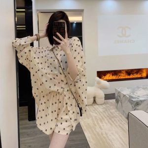 Replica Designer Chanel Women Fashion Long-Sleeved Shirt And Shorts Suit