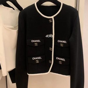 Replica Designer Chanel Women Fashion Metal Buckle Contrast Color Knitted Cardigan
