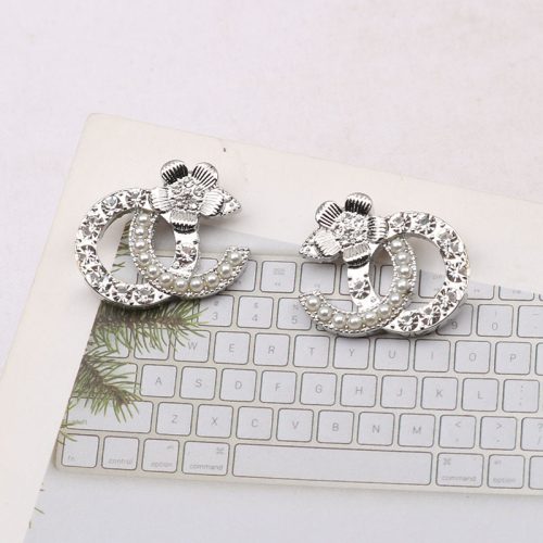 Replica Designer Chanel Women Fashion Pearl Letter Double C Earrings