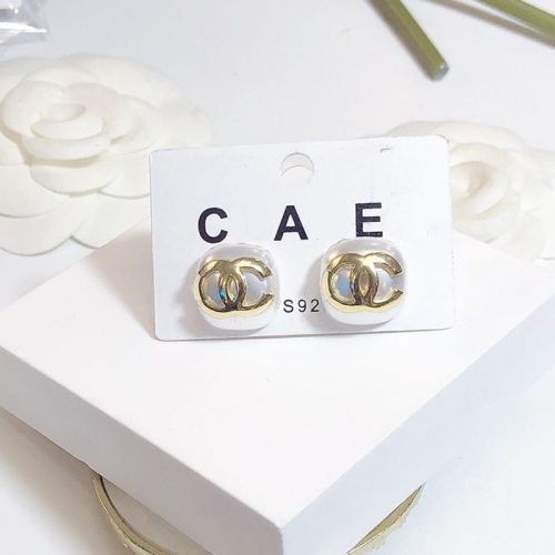Replica Designer Chanel Women Fashion Pearl Letter Earrings