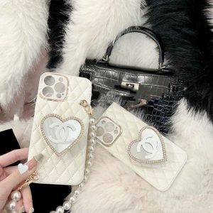 Replica Designer Chanel Women Fashion Pearl Rhinestones Apple Mobile Phone Case