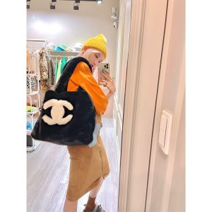 Replica Designer Chanel Women Fashion Plush Tote Bag Large-Capacity Bag