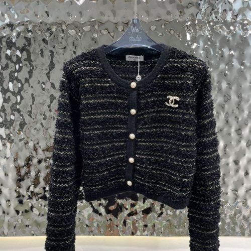Replica Designer Chanel Women Fashion Solid Color Double C Letters Brooches Cardigan