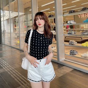 Replica Designer Chanel Women Fashion Vertical Round Neck Short-Sleeved Sweater