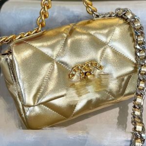 Replica Designer Chanel Women Golden Chain Bag
