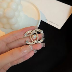 Replica Designer Chanel Women Pearl Double C Brooch