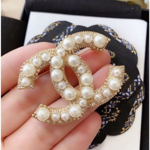 Replica Designer Chanel Women Pearl Double C Brooch