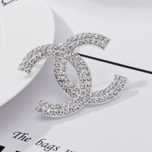 Replica Designer Chanel Women Pearl Double C Letters Rhinestone Brooch