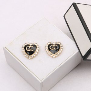 Replica Designer Chanel Women Retro Peach Heart Enamel Double C Pearl Stud Earrings