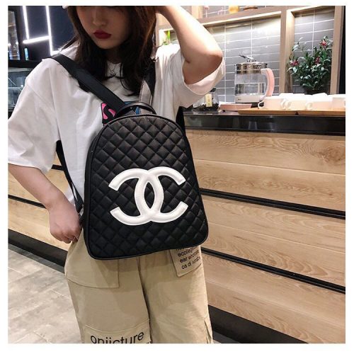 Replica Designer Chanel Women Simple Lingge All-Match Backpack