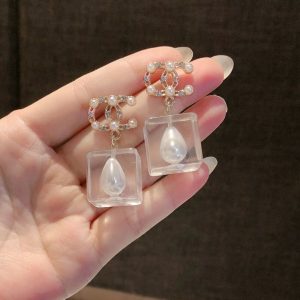 Replica Designer Chanel Women Transparent Geometric Square Pearl Earrings