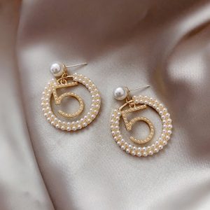 Replica Designer Chic Women Pearl Circle Temperament Earrings