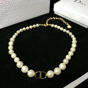 Replica Designer Dior Antique Metal Letter Imitation Pearl Necklace